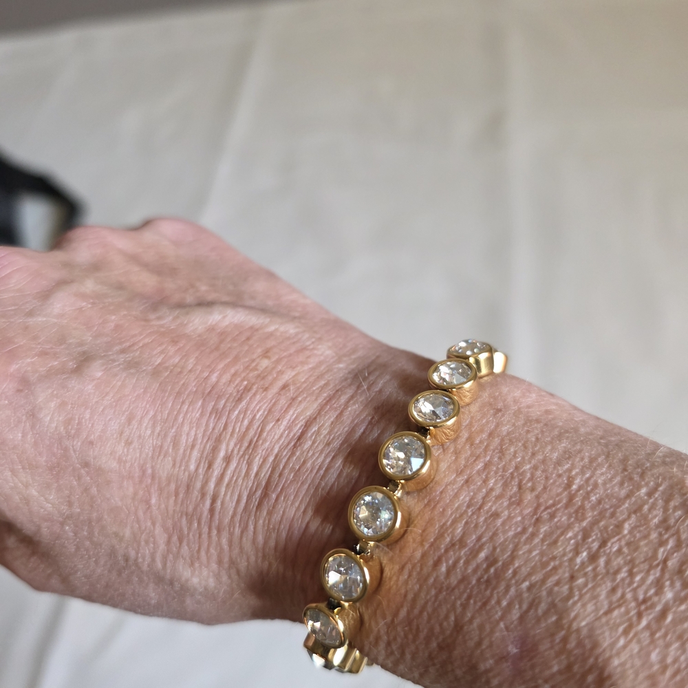 Swarovski CrystalMoonlit  Ice Gold Bracelet with Sparkling Crystals - Picture 10 of 10